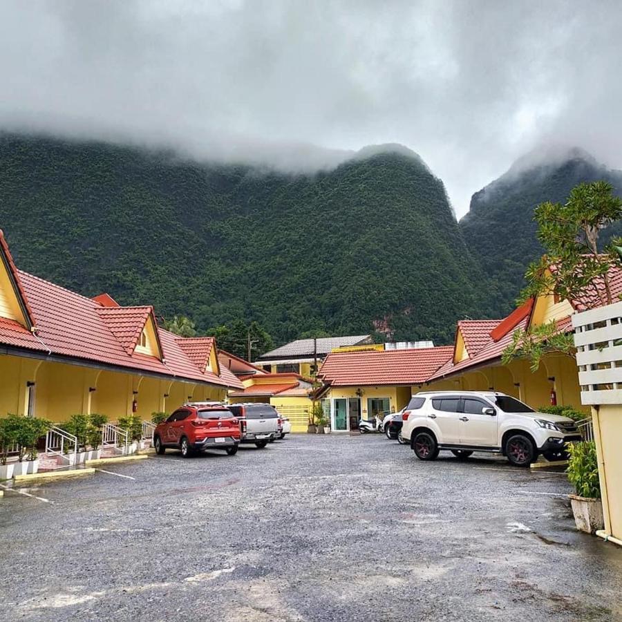 Rachawadee House Hotell Phang Nga Exteriör bild