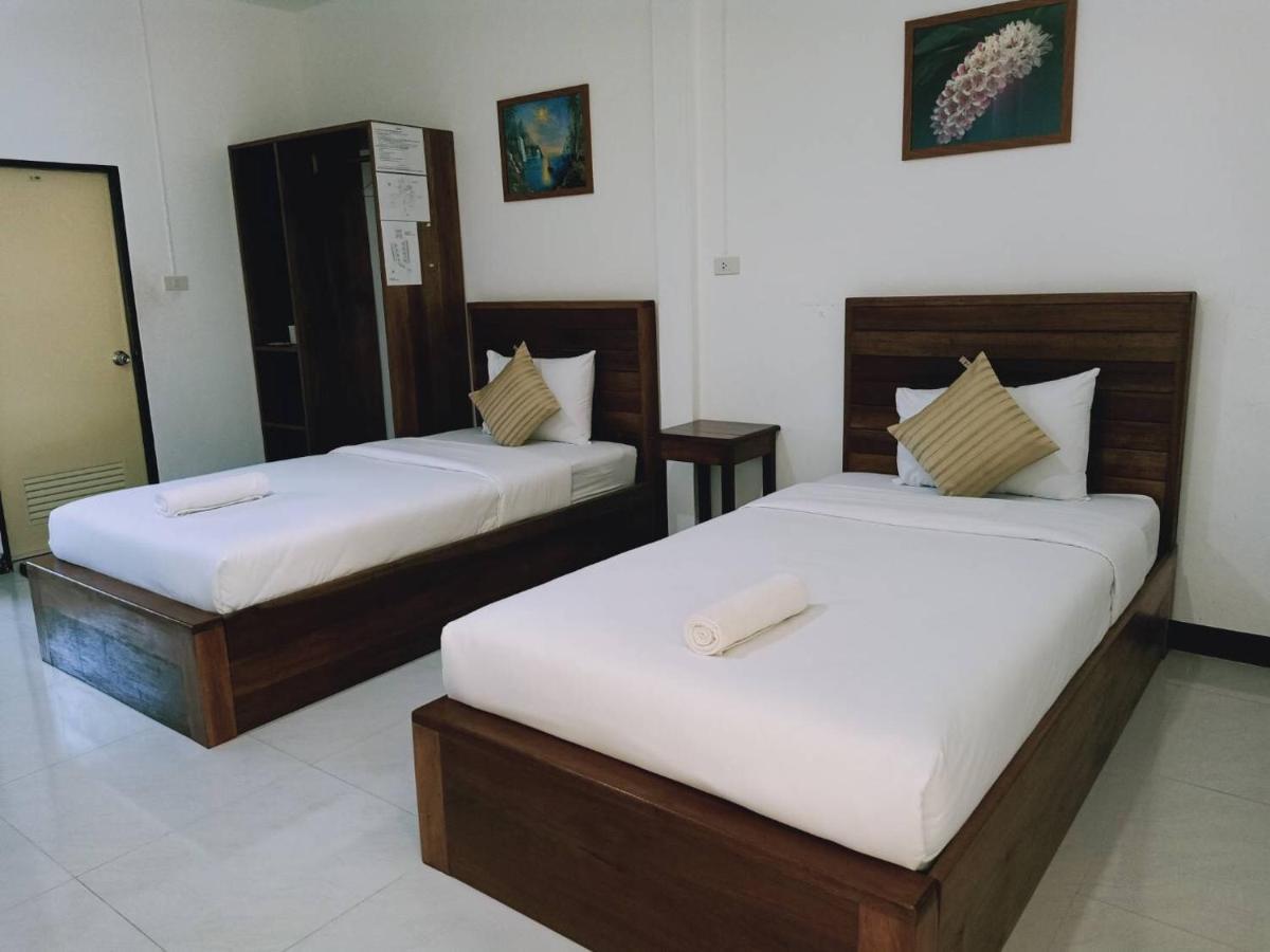 Rachawadee House Hotell Phang Nga Exteriör bild